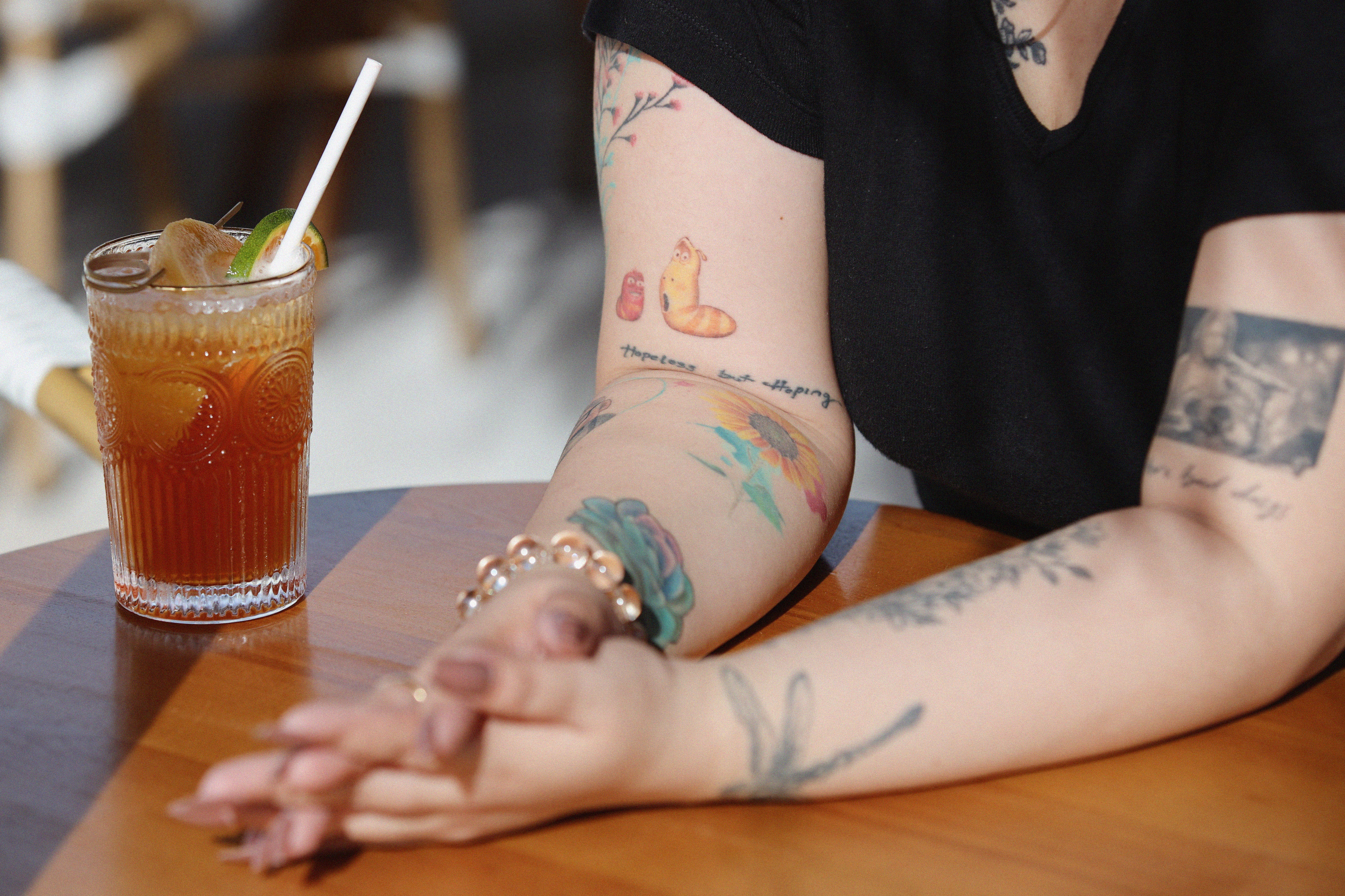 Nguoi mau ngoai co anh 7