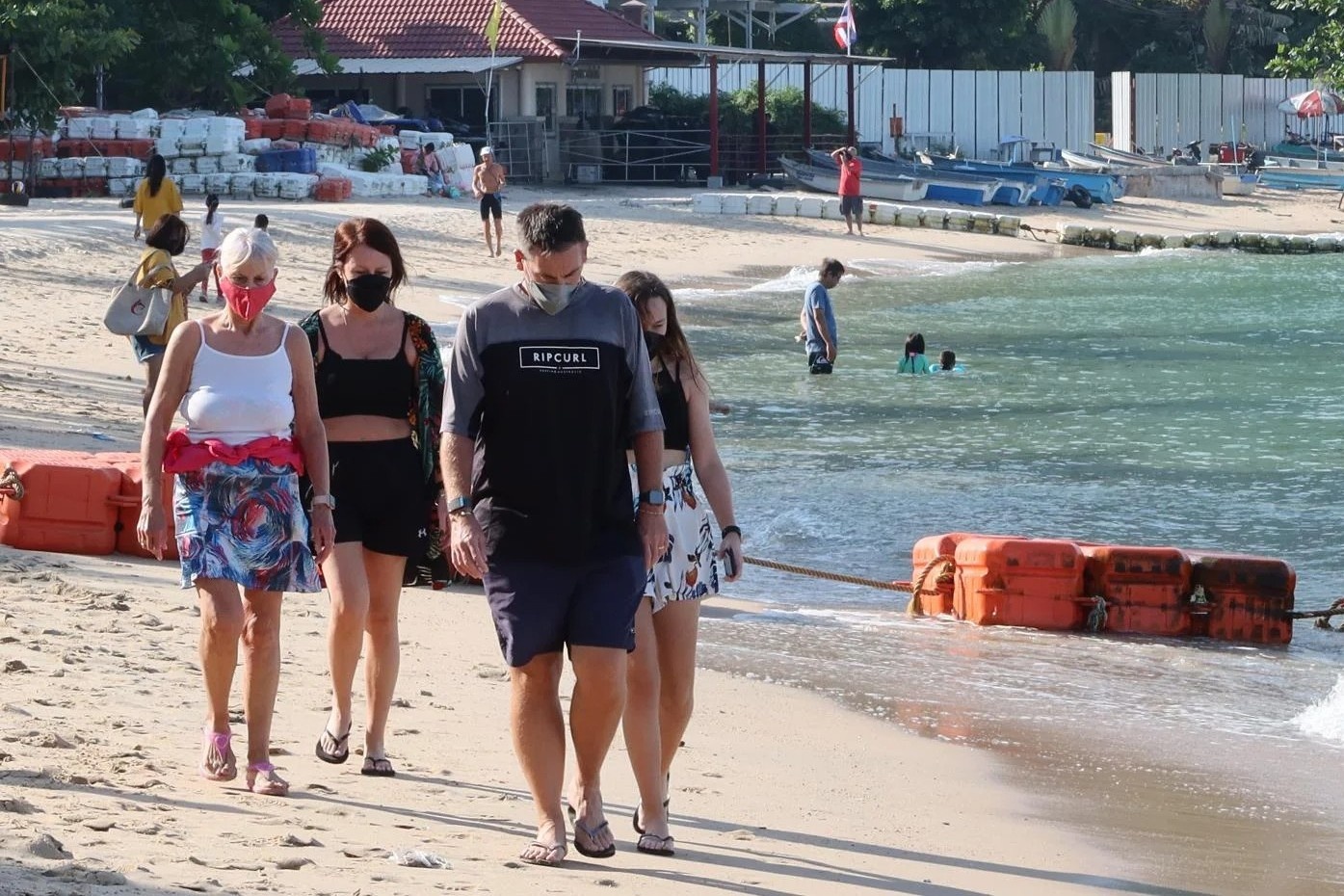 Du lich Thai Lan con lai gi hinh anh