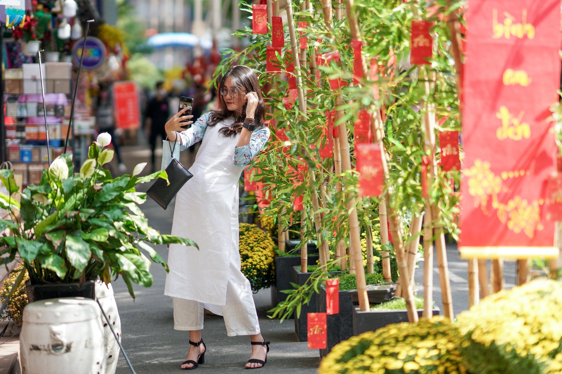 ao dai mac Tet anh 3