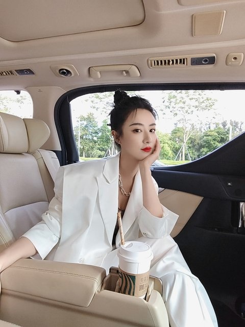 bạn bè của influencer ảnh 2 ban be cua influencer anh 2