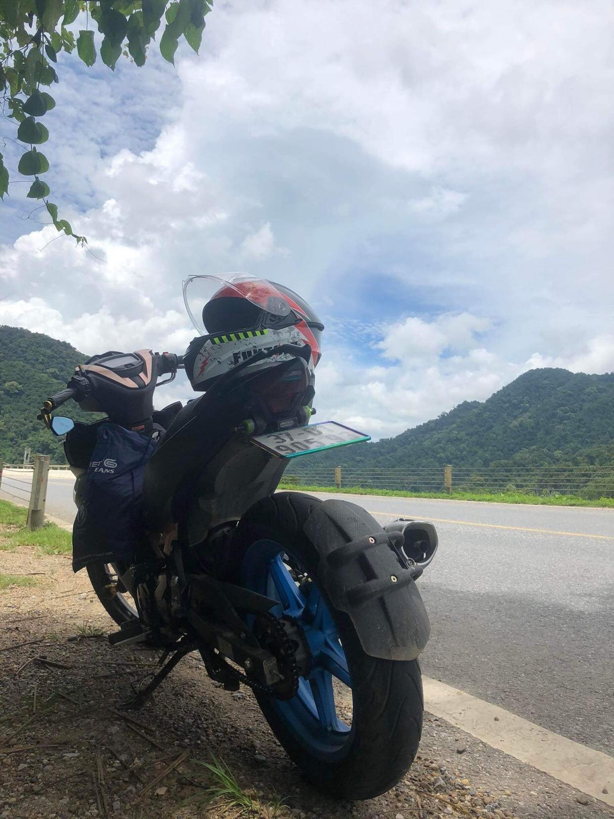 di xe may ve que an Tet anh 6