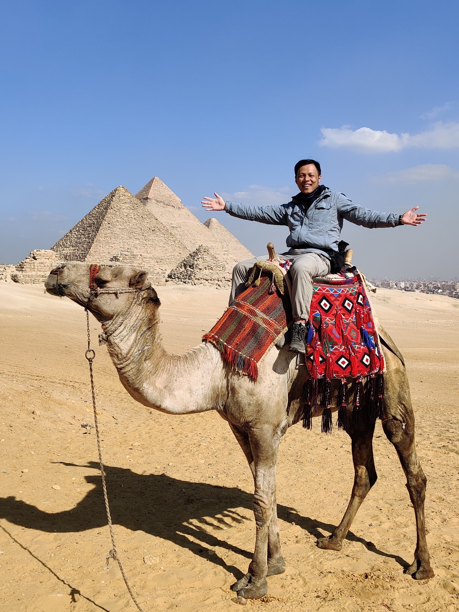 Chang trai di 3 nuoc chau Phi trong dich anh 14