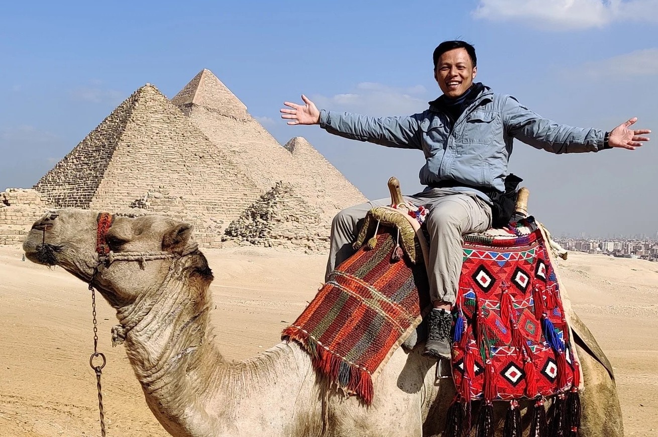 Chang trai di 3 nuoc chau Phi trong dich hinh anh