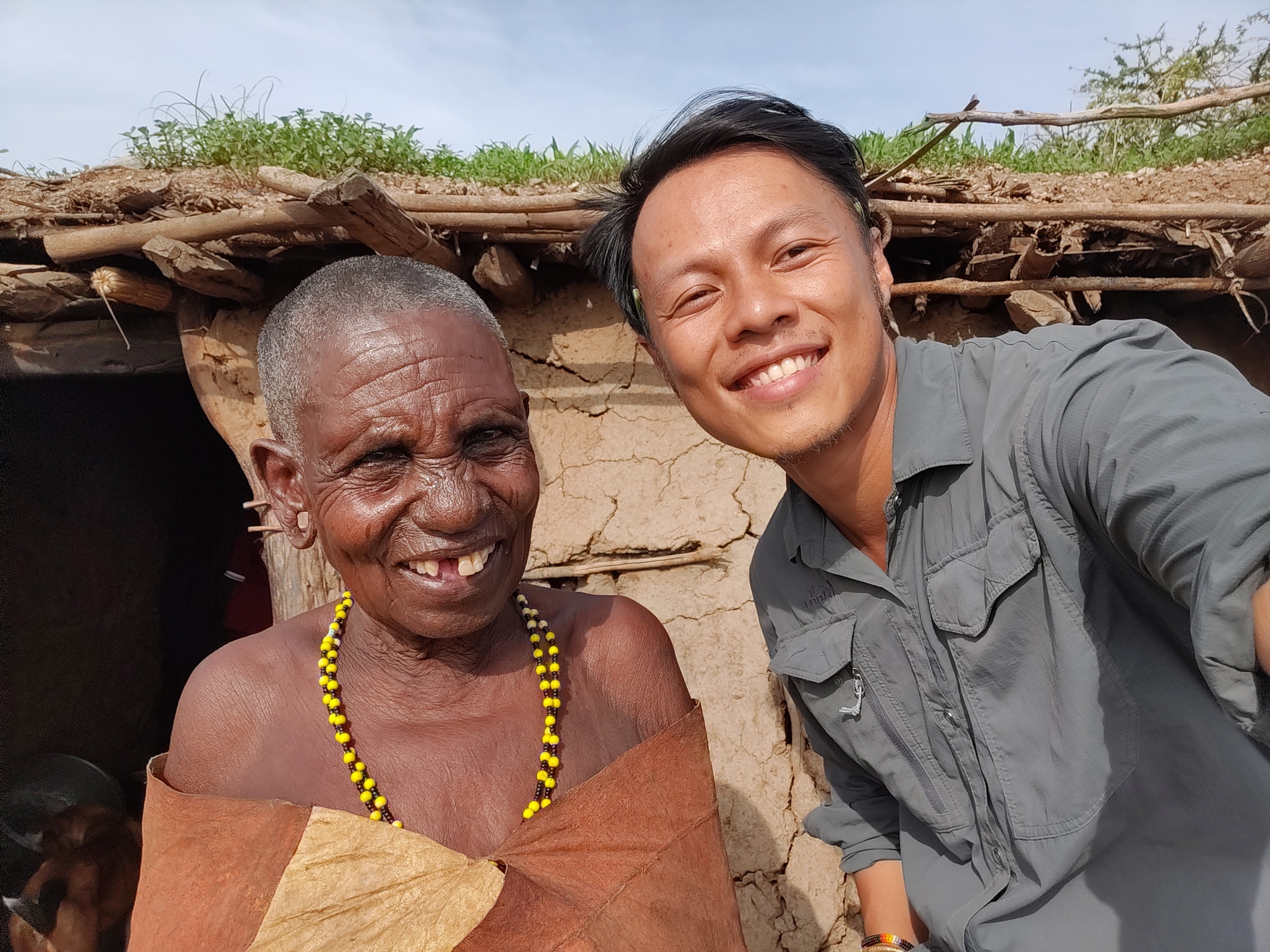 Chang trai di 3 nuoc chau Phi trong dich anh 17