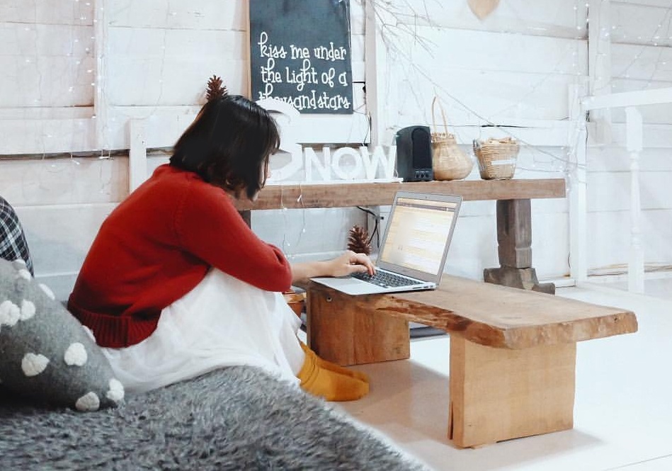 nhan vien van phong sau dich anh 3