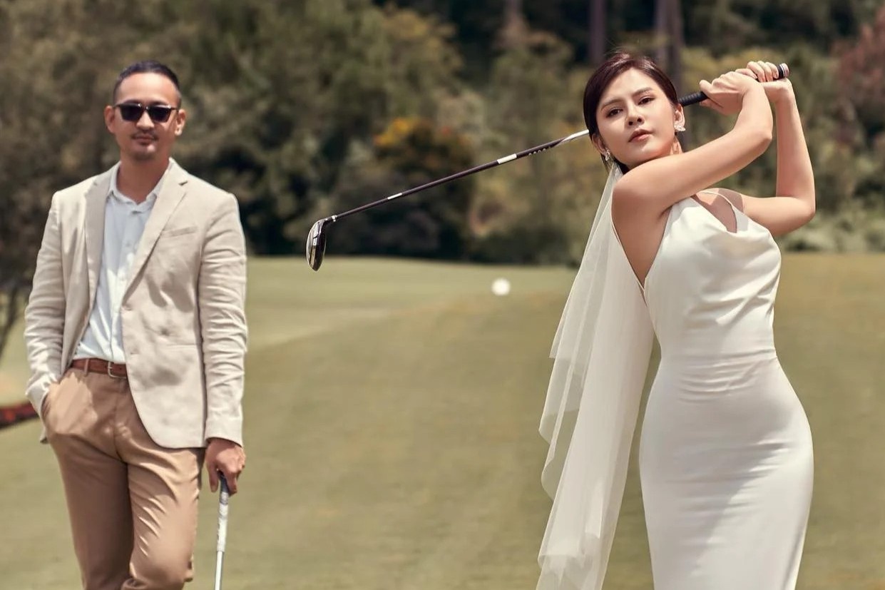 Chong MC Thu Hoai: 'May man khi vo biet choi golf' hinh anh