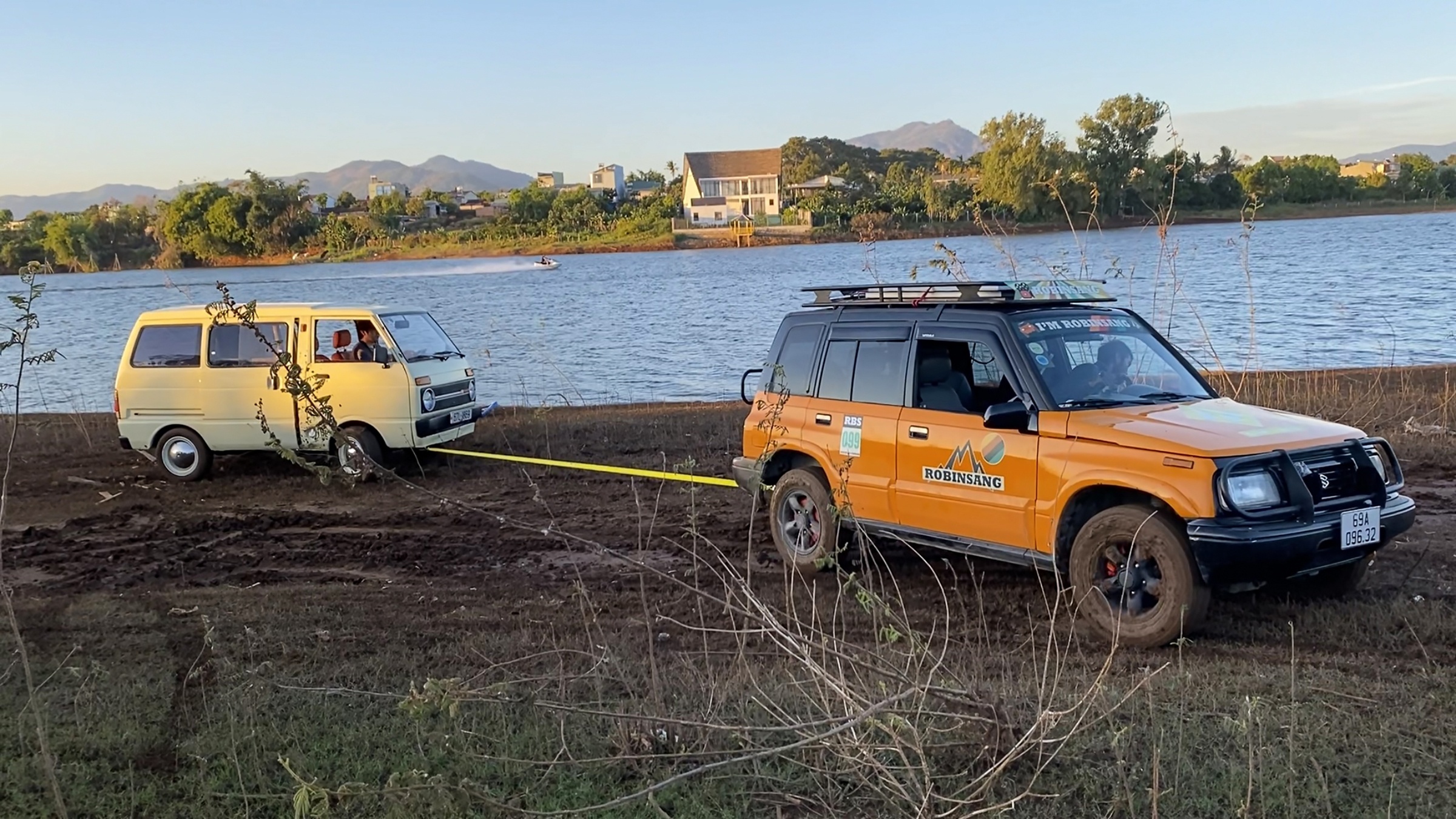 chang trai lai xe kham pha Viet Nam anh 11