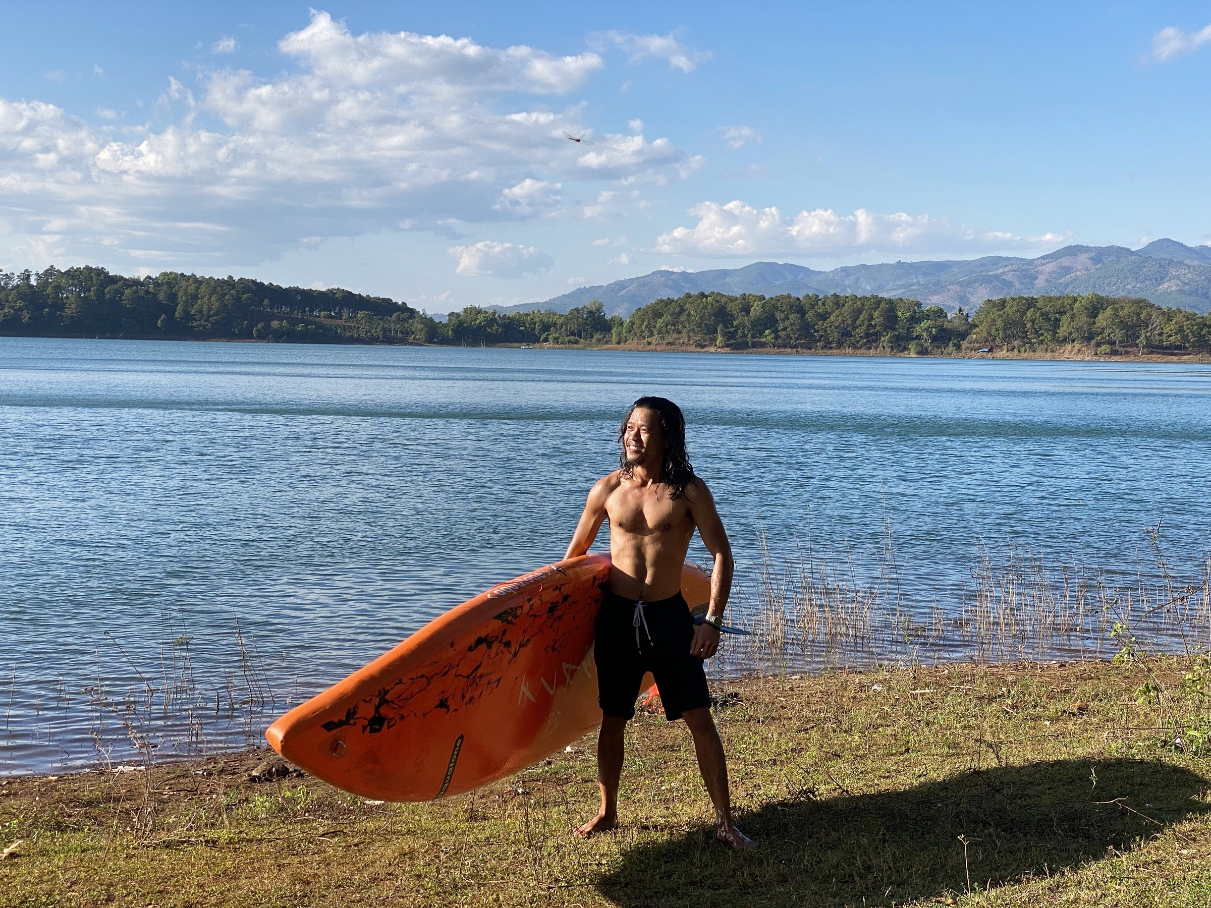 chang trai lai xe kham pha Viet Nam anh 3