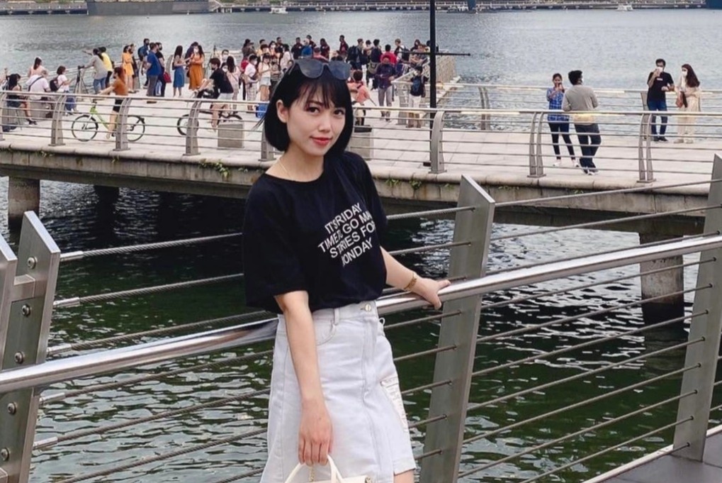 Mac Covid-19 khi du lich nuoc ngoai hinh anh