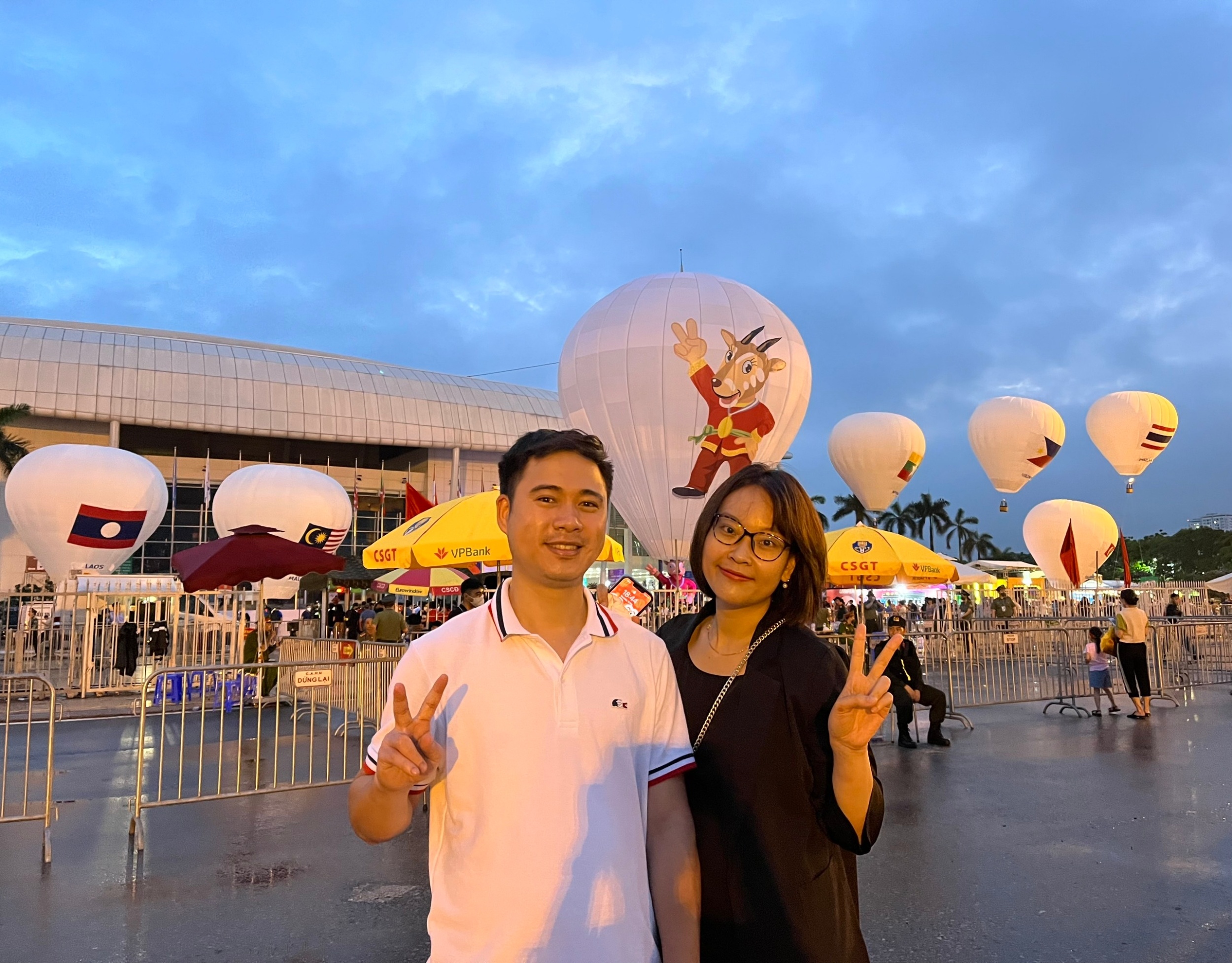 cổ động viên SEA Games 31 ảnh 7 co dong vien SEA Games 31 anh 7