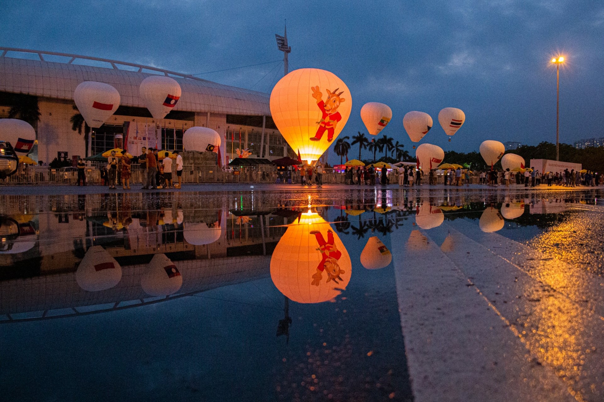 cổ động viên SEA Games 31 ảnh 3 co dong vien SEA Games 31 anh 3