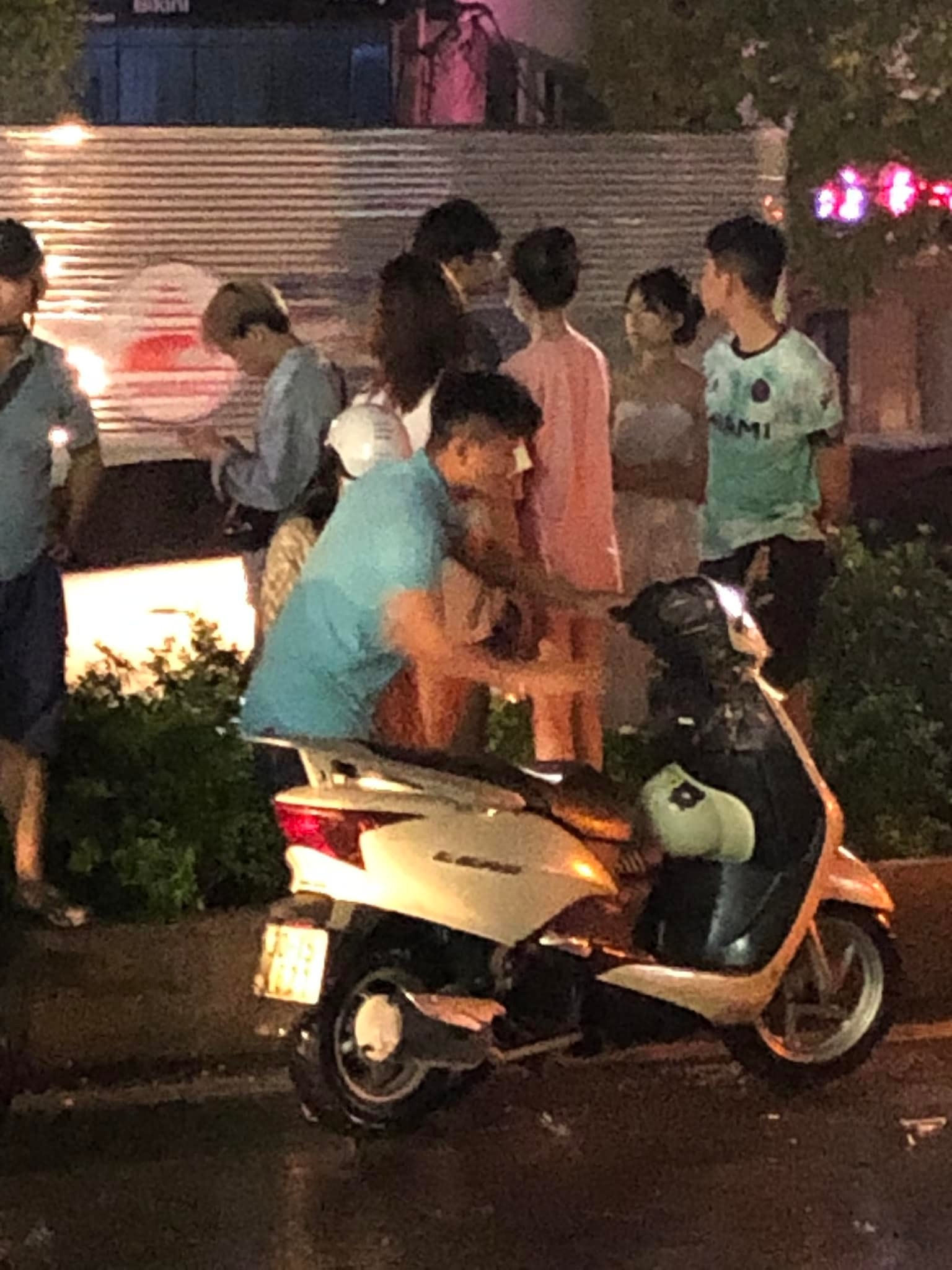 giúp sửa xe chết máy ảnh 2 giup sua xe chet may anh 2