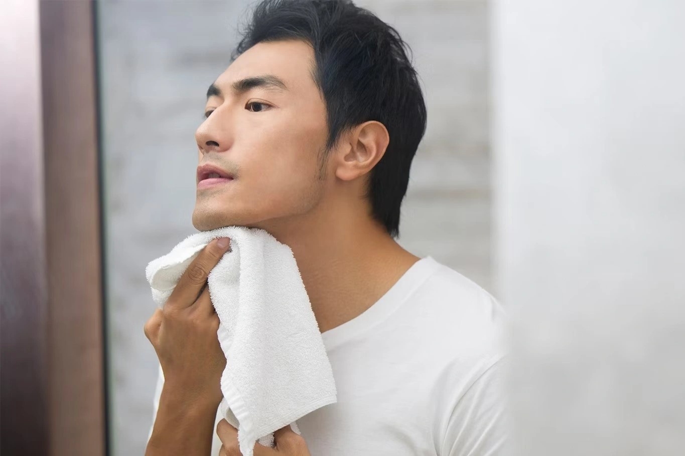 nam gioi cham soc da anh 1