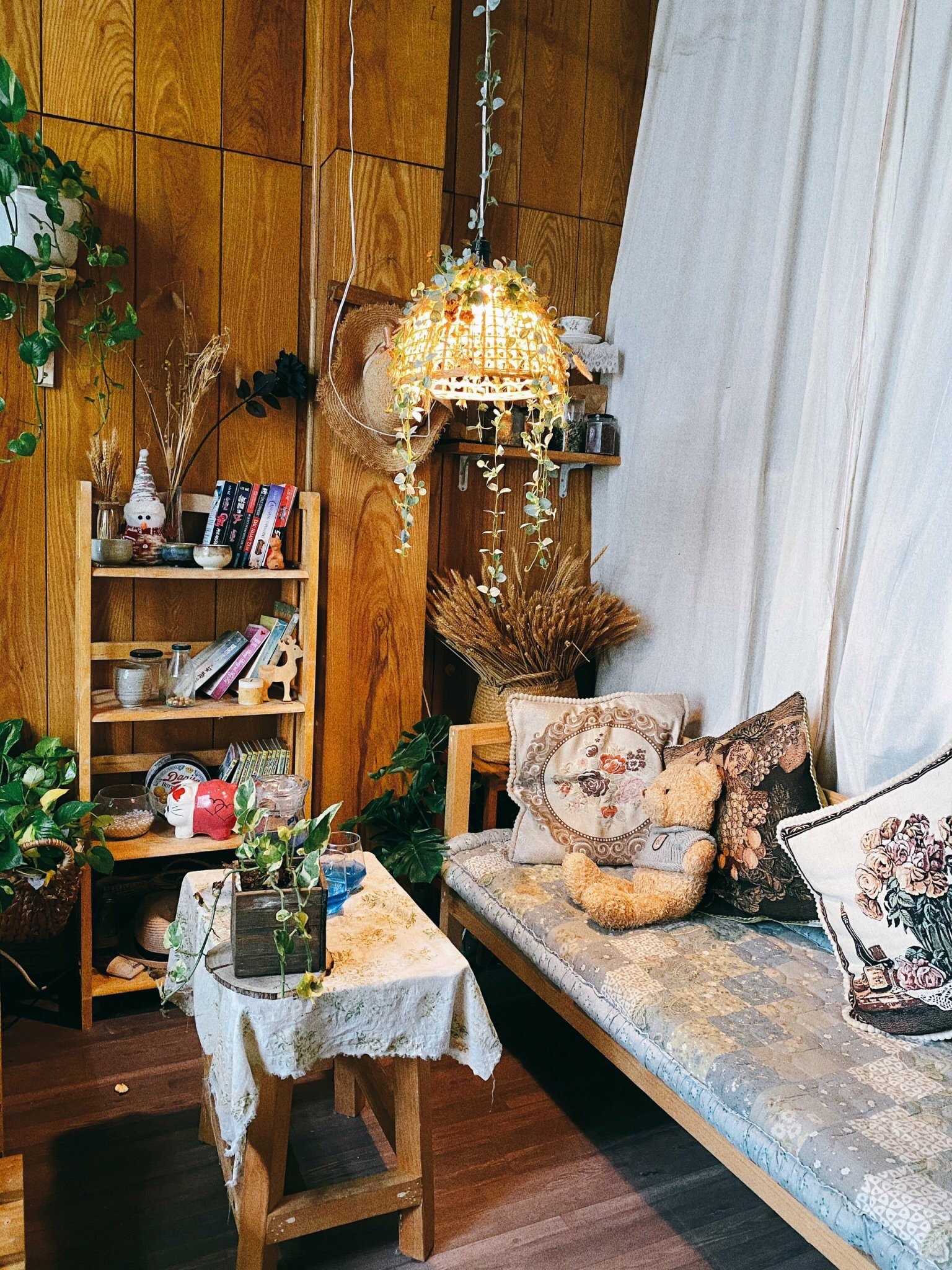 nguoi tre trang tri nha thue anh 5