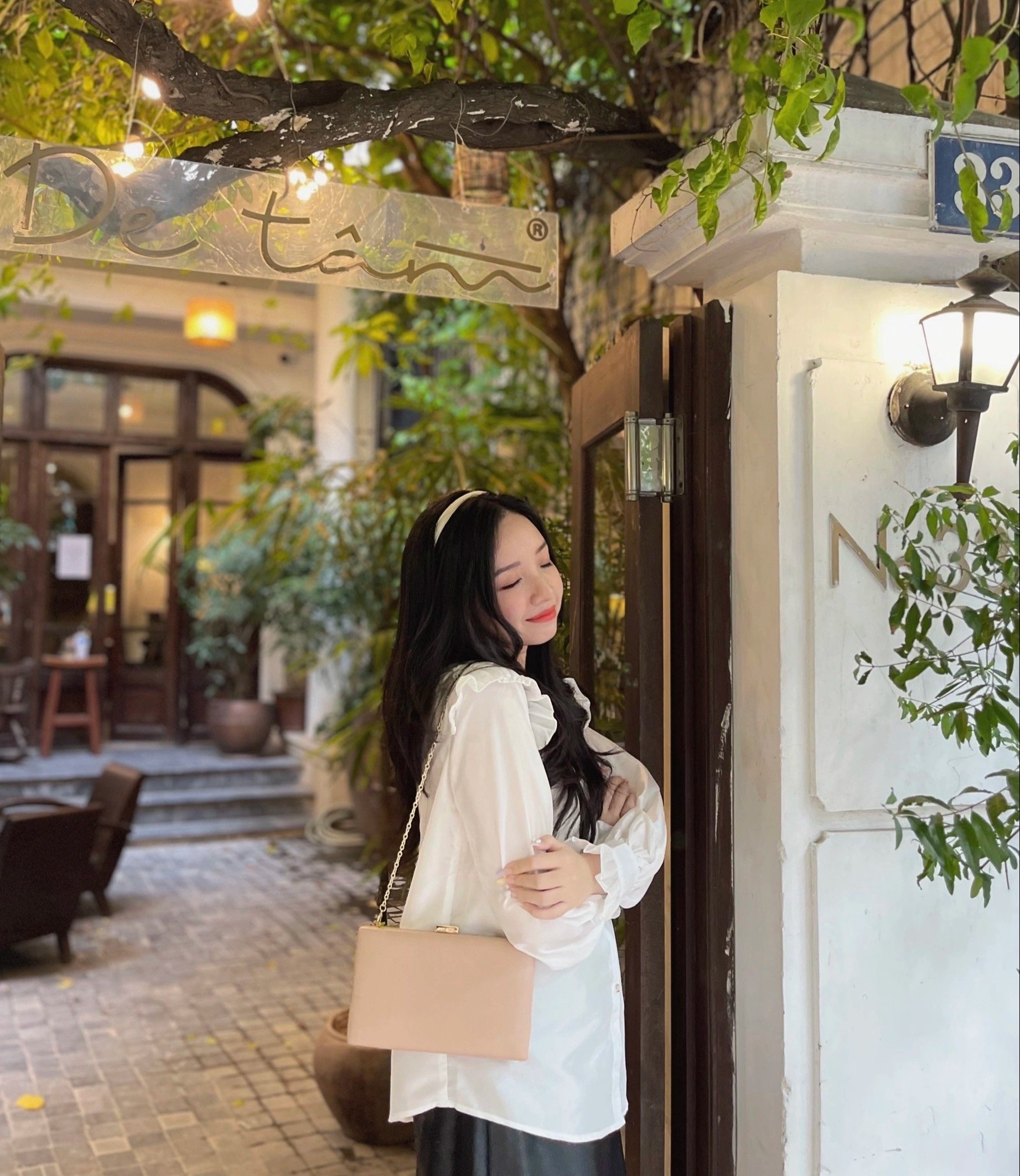 dan van phong di spa anh 2