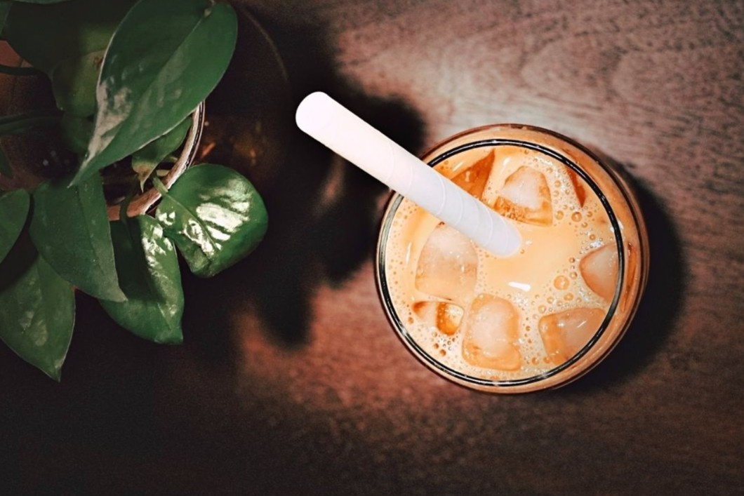 Lan dau tu nau tra sua Thai tai nha nho gian cach xa hoi hinh anh