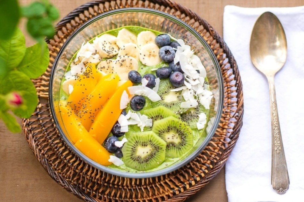 5 cong thuc smoothie bowl giai nhiet ngay nong hinh anh