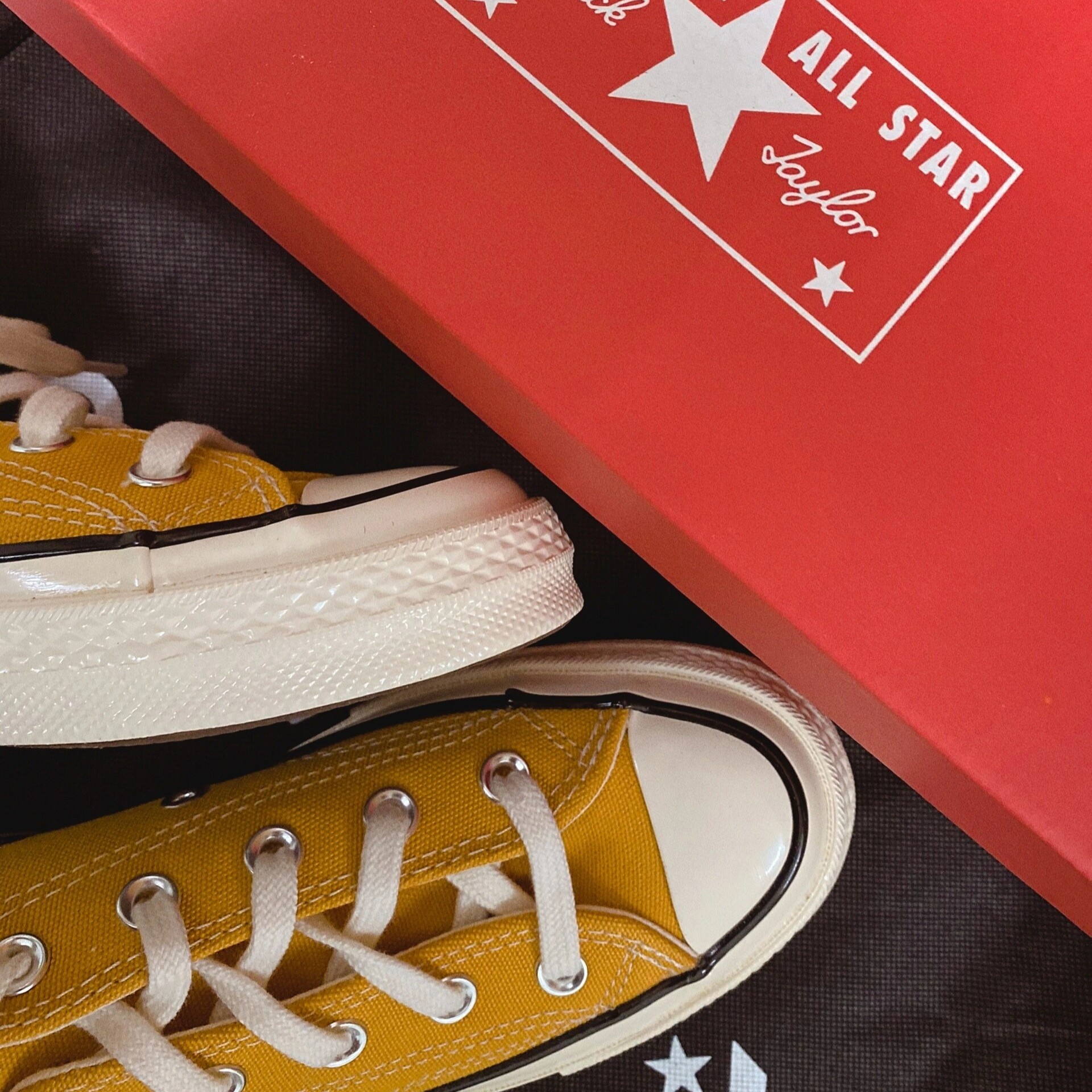 retail therapy la gi anh 6