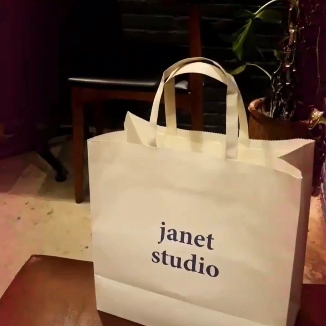 retail therapy la gi anh 4