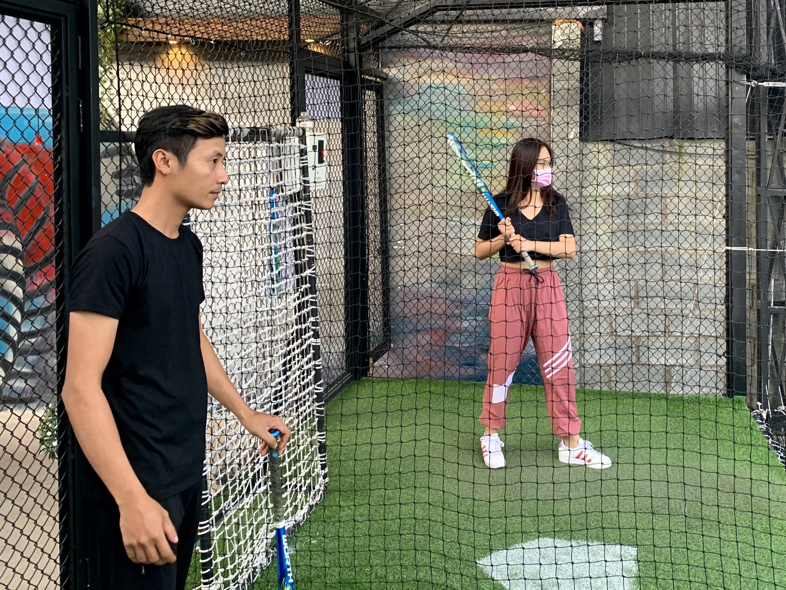 Trai nghiem long danh bong chay tu dong o TP.HCM hinh anh