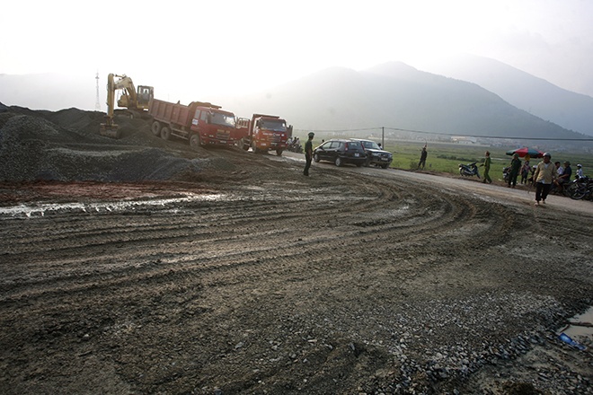 Duong vao Vung Chua mot ngay truoc khi don Dai tuong hinh anh