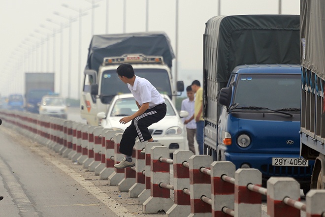 O to xep hang dai xem tim thi the nguoi nang nguc hinh anh