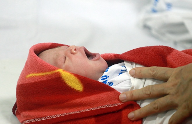 Hinh anh dau tien ve cong dan Viet Nam thu 90 trieu hinh anh