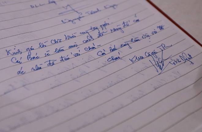 Nhung dong luu but xuc dong trong dam tang chi Huyen hinh anh