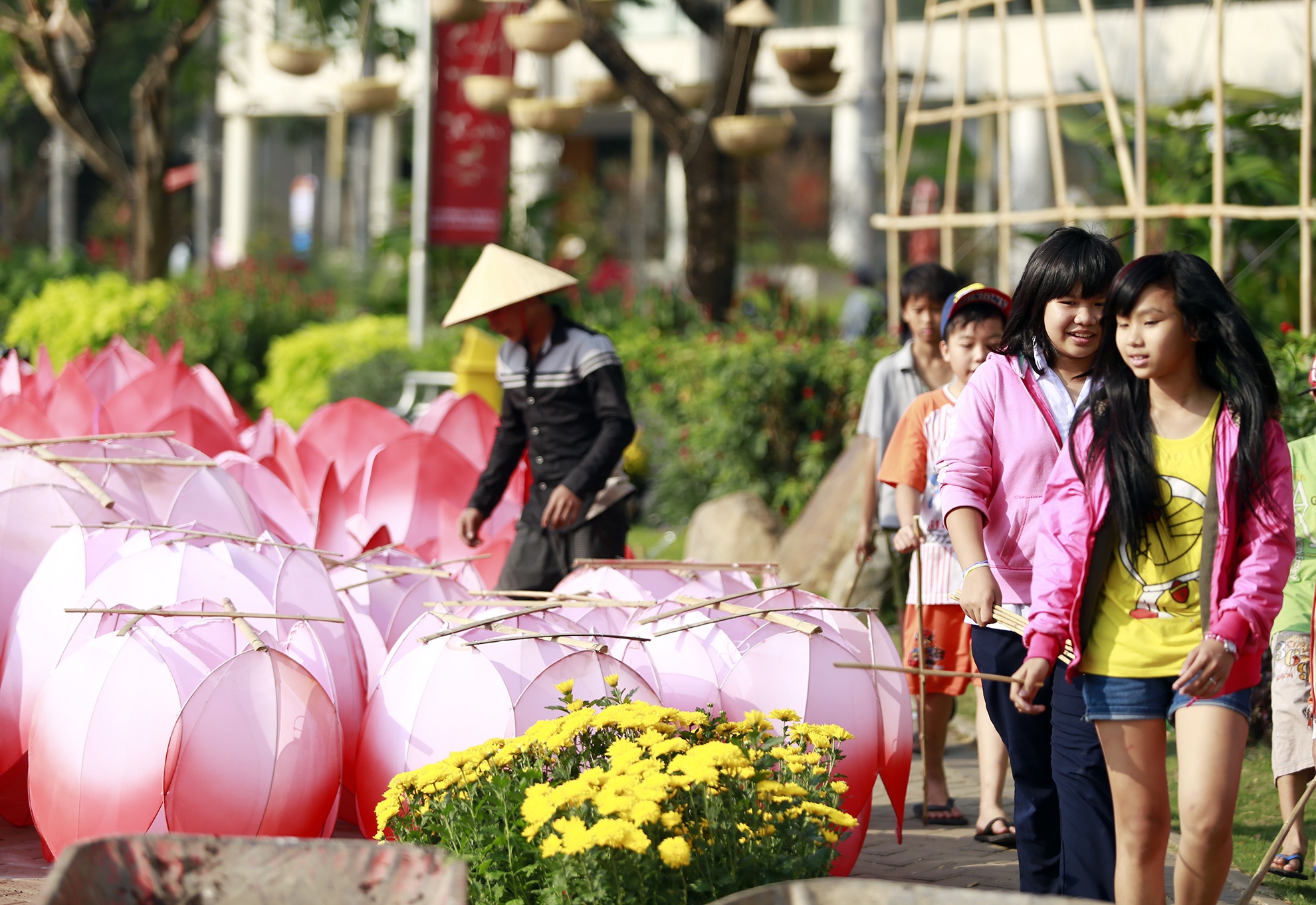 Duong hoa thuy sinh dai 700m truoc gio khai mac hinh anh