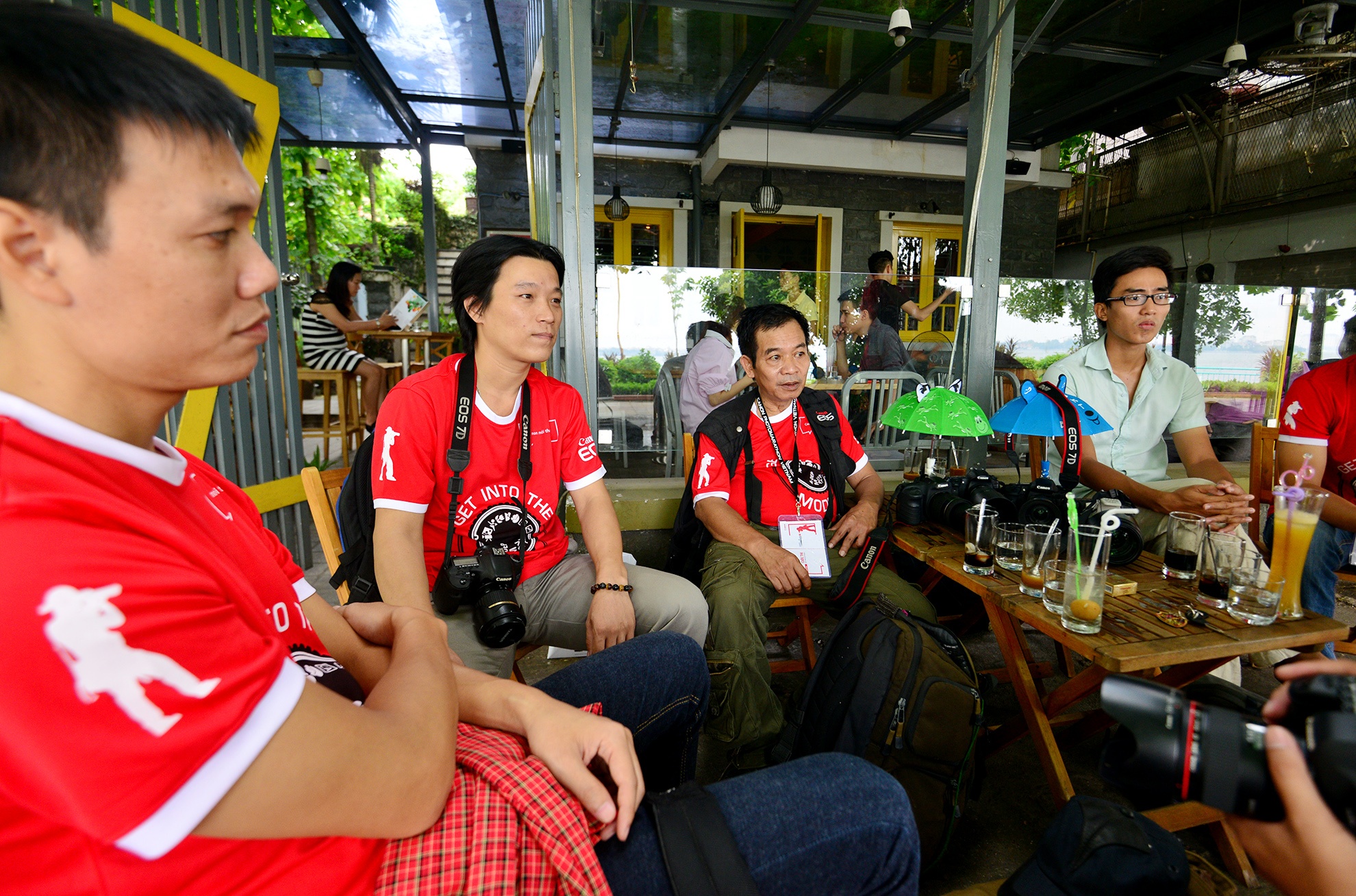  Những năm đầu tiên ông tham gia nhiệt tình vì sức khỏe còn tốt, nay ông chỉ còn giữ vai trò cố vấn ý tưởng và bố cục cho các bạn trẻ. Hiện ông đang giảng dạy nhiếp ảnh tại cung Hữu nghị Việt Xô. 