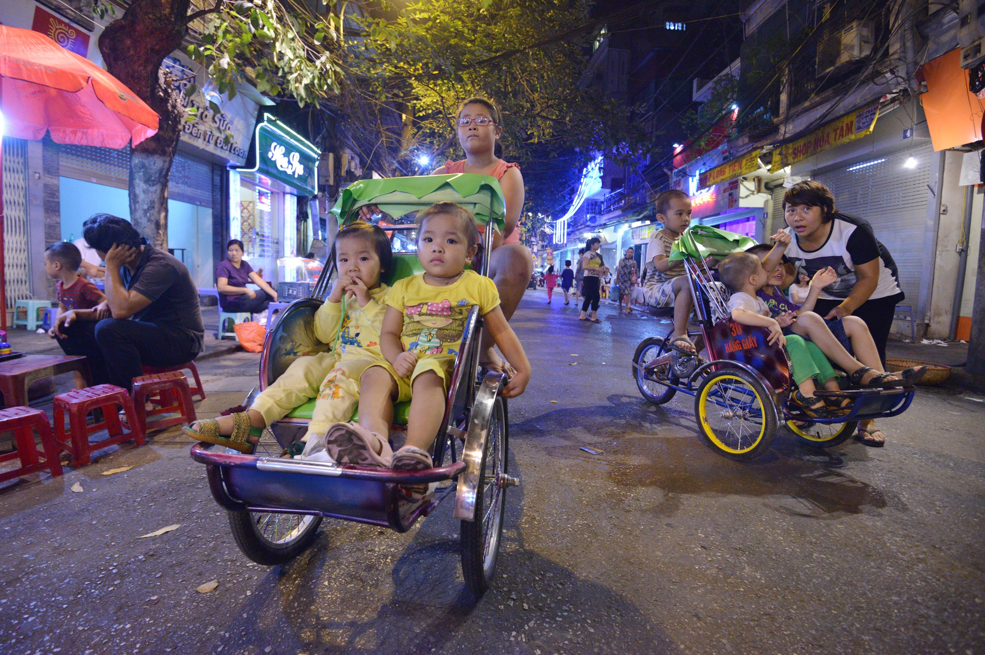 Cho thue xich lo mini thu gan 50 trieu dong/thang hinh anh