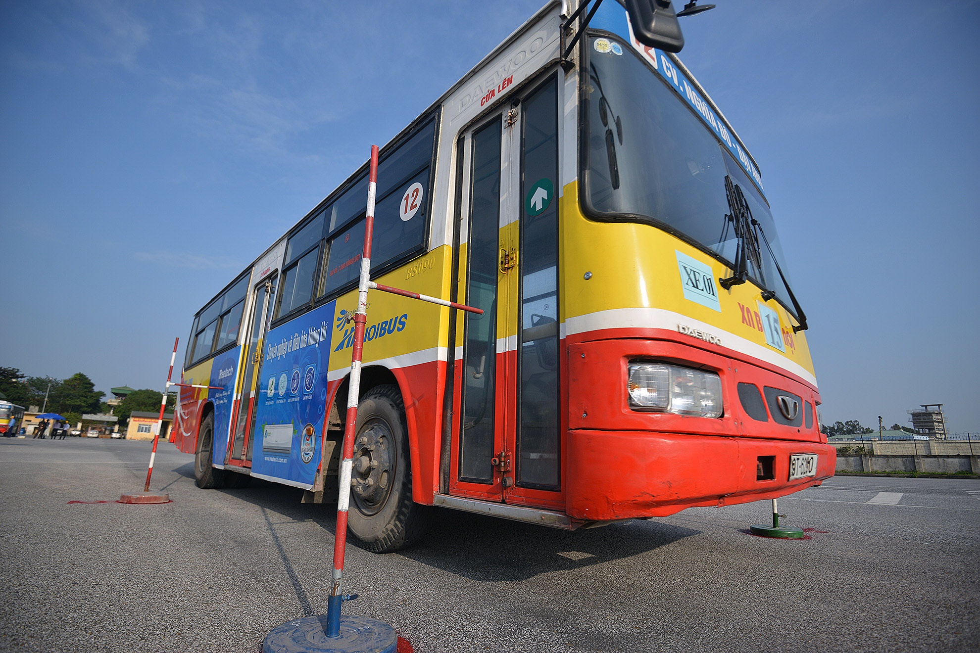 Man tro tai ai la nguoi lai xe buyt 'sieu' nhat hinh anh