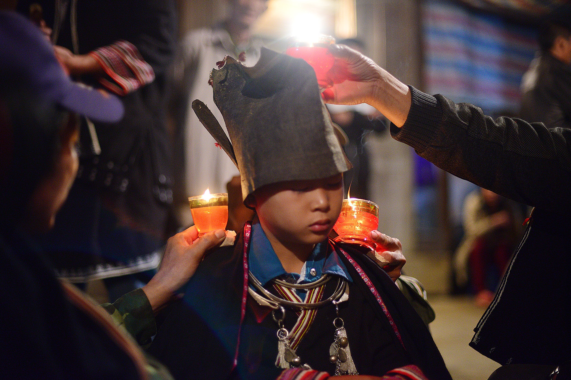 Le cap sac dai 4 ngay dem cua mot gia dinh 'co dieu kien' hinh anh