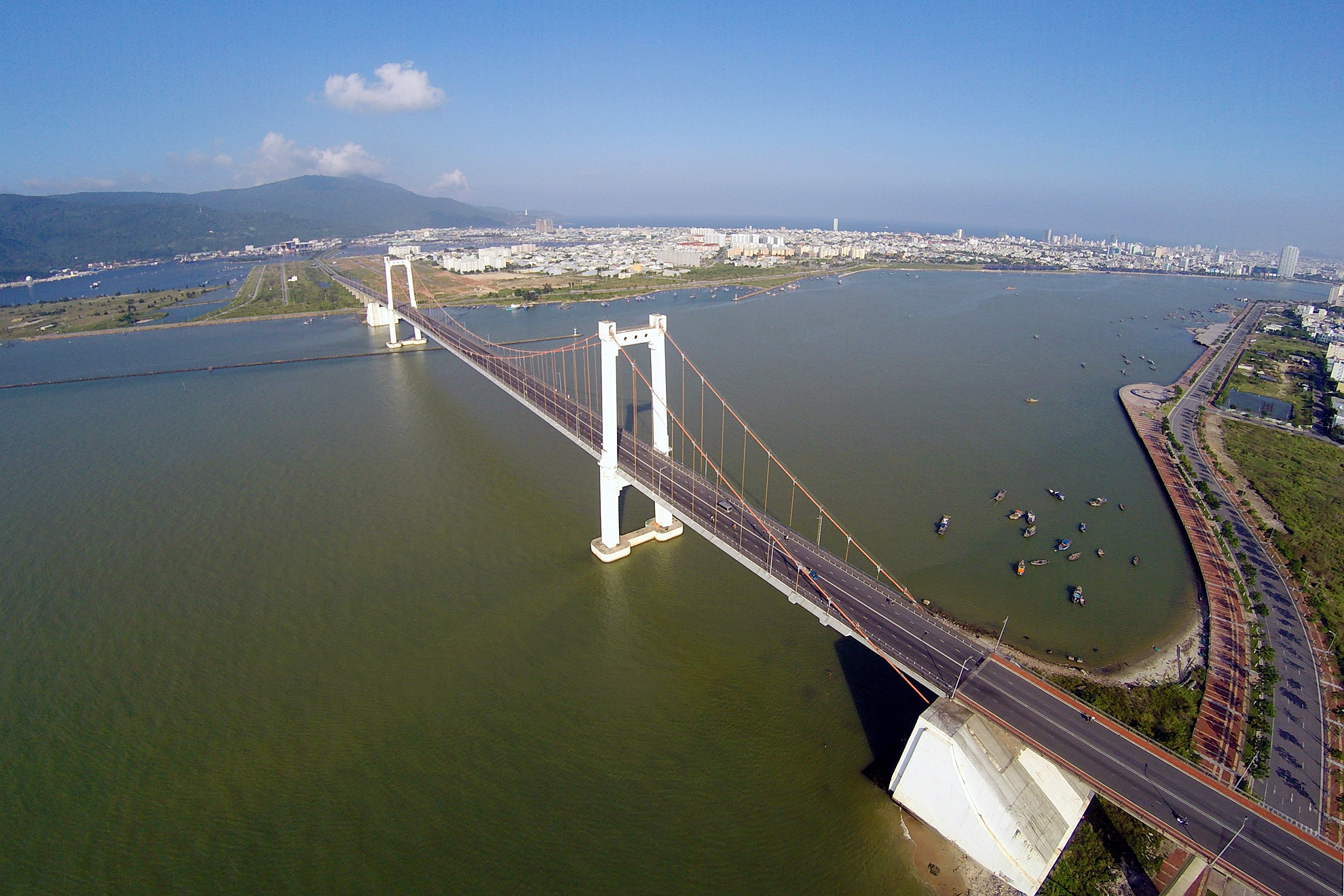 Ban dao Son Tra anh 1