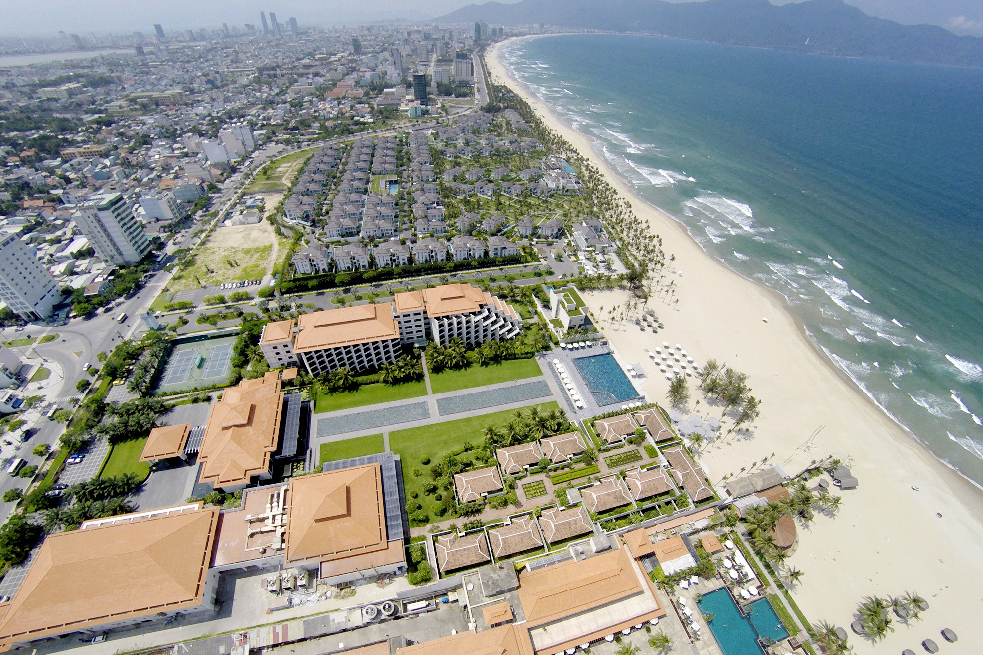 Nhung khu resort ven bien tuyet dep o Da Nang hinh anh