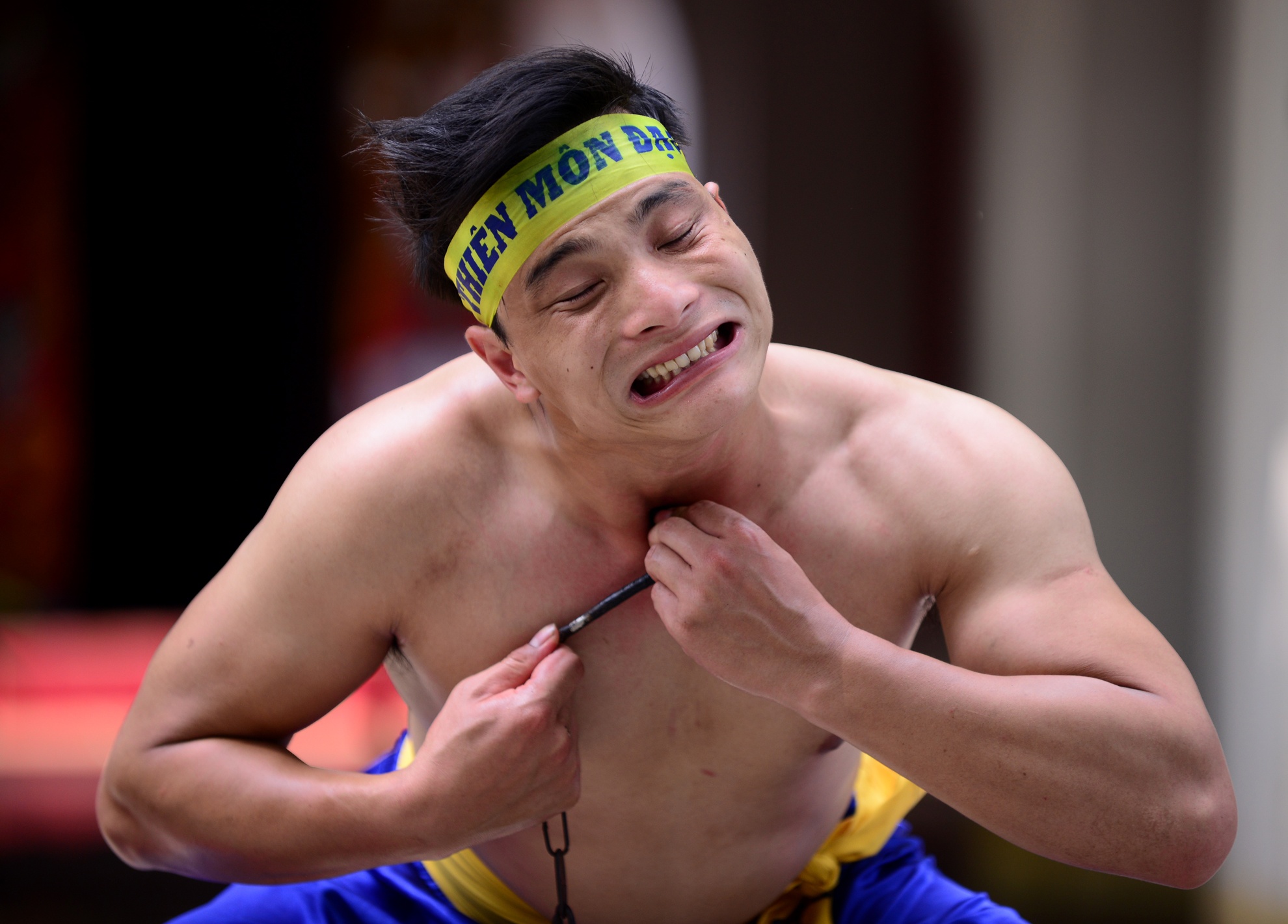 Dung yet hau nhac bong nguoi nang tren 40 kg hinh anh