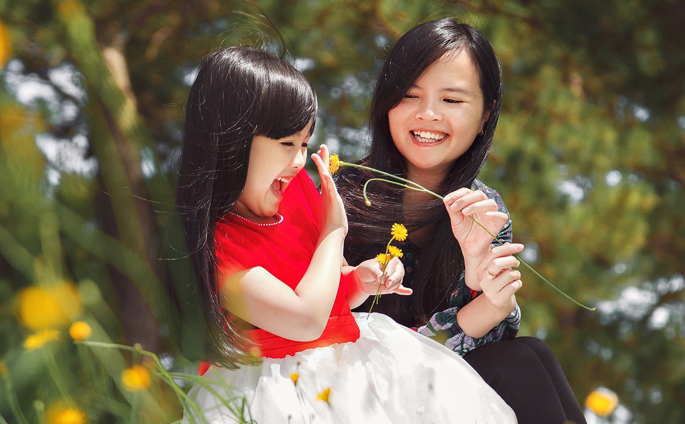 Nhung khoanh khac dep ve me va con hinh anh