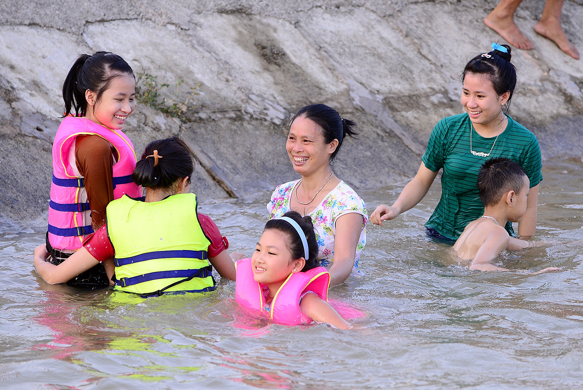 Bai bien dac biet cua nguoi dan ngoai thanh Ha Noi hinh anh