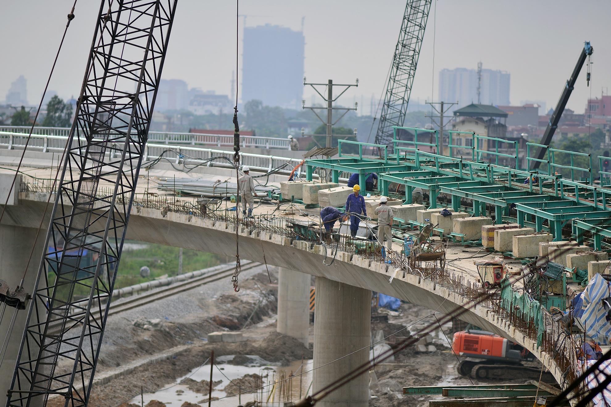 Đây là trục giao thông có nhiều ý nghĩa với sự phát triển kinh tế ở cửa ngõ phía đông của Thủ đô nối với các tỉnh Bắc Ninh, Bắc Giang, Hưng Yên, Hải Dương, TP Hải Phòng.