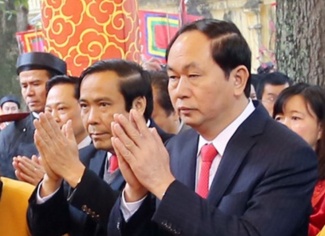 Dai tuong Tran Dai Quang dang huong tai Hoang thanh hinh anh