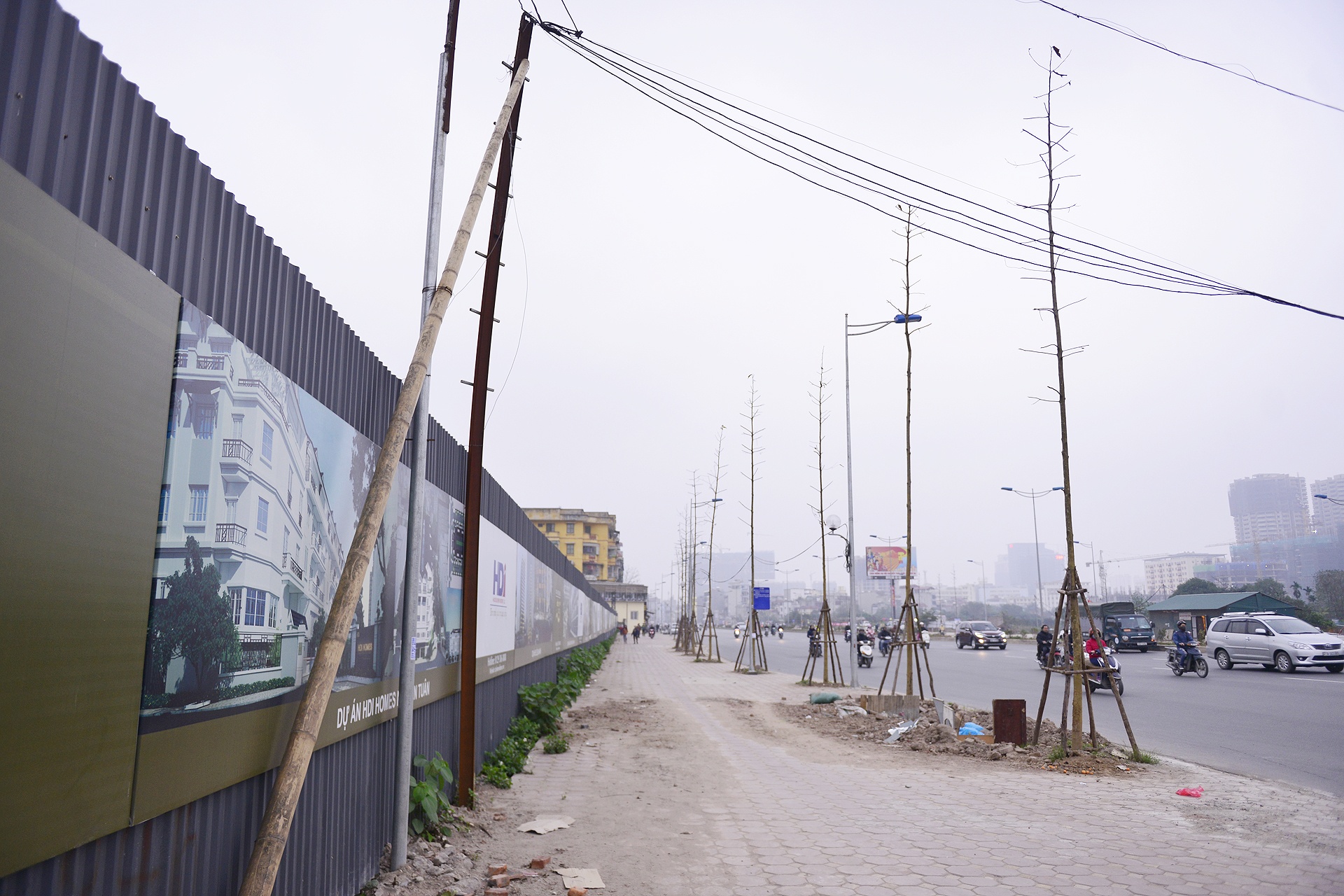 cot dien chap va tren con duong nghin ty anh 3