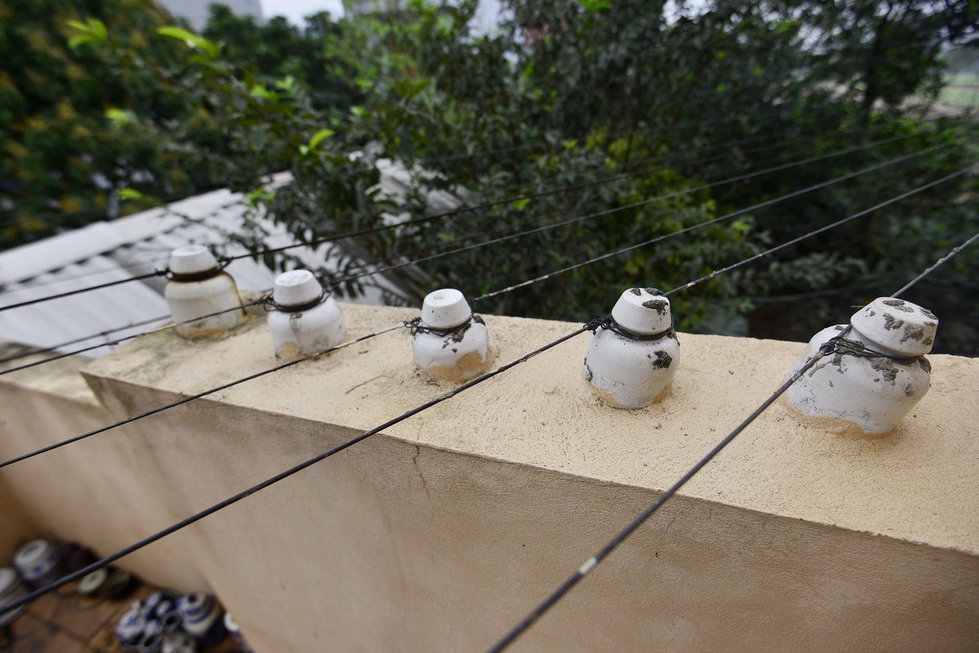 Cot dien vien thong xuyen nha anh 5