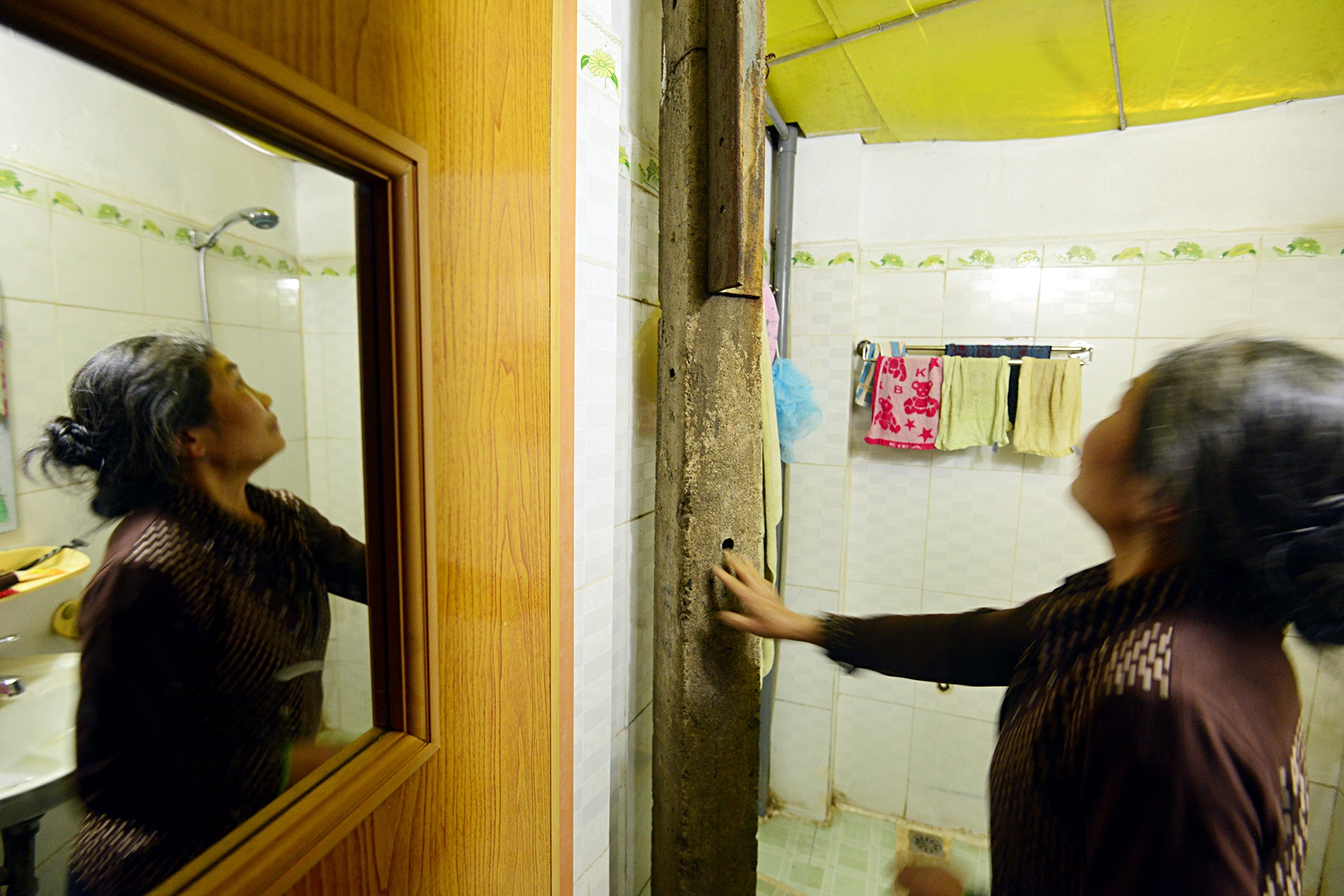 Cot dien vien thong xuyen nha anh 6