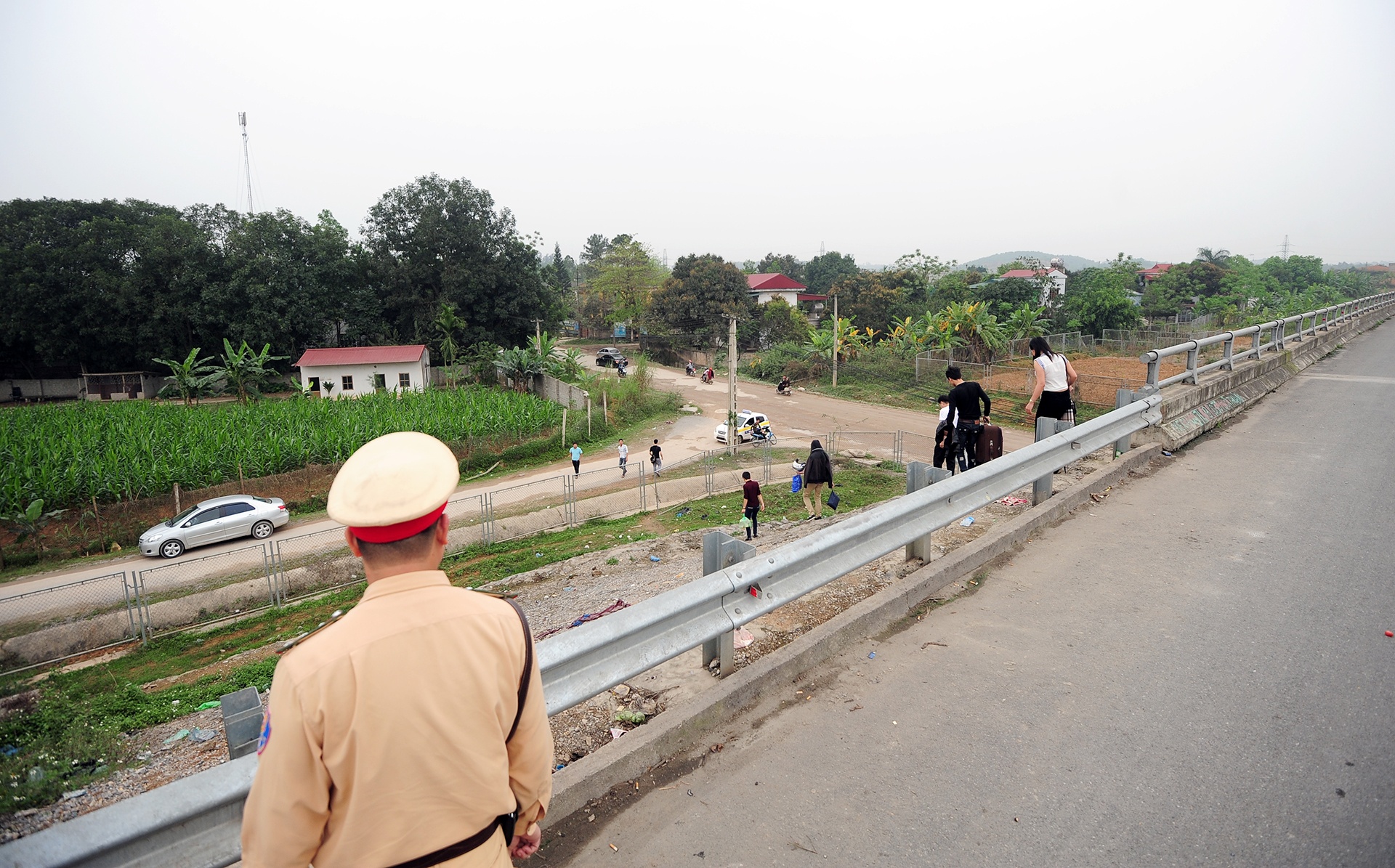 xe khach lao cai anh 6
