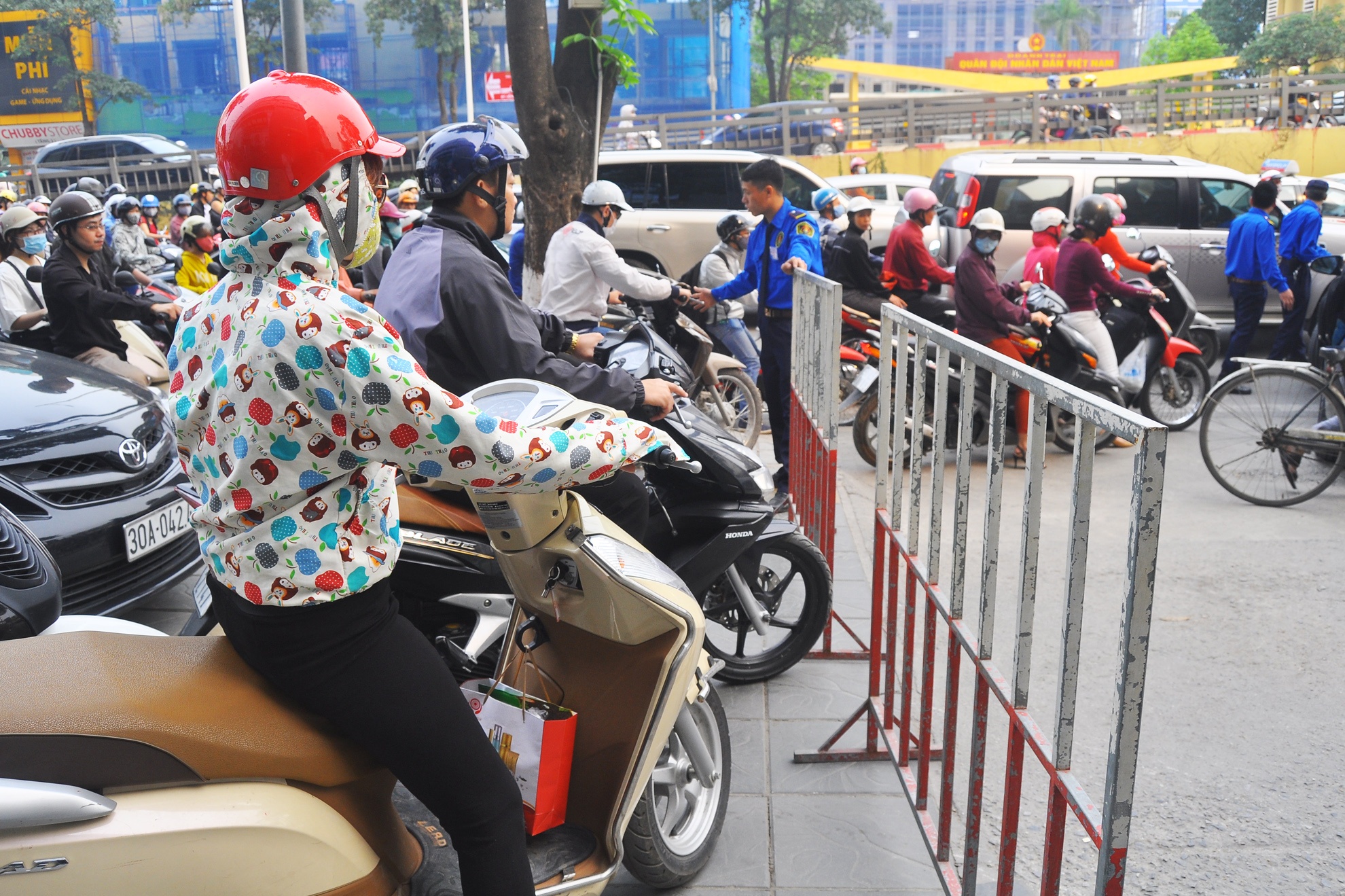 Tac duong sau ky nghi le gio To anh 4