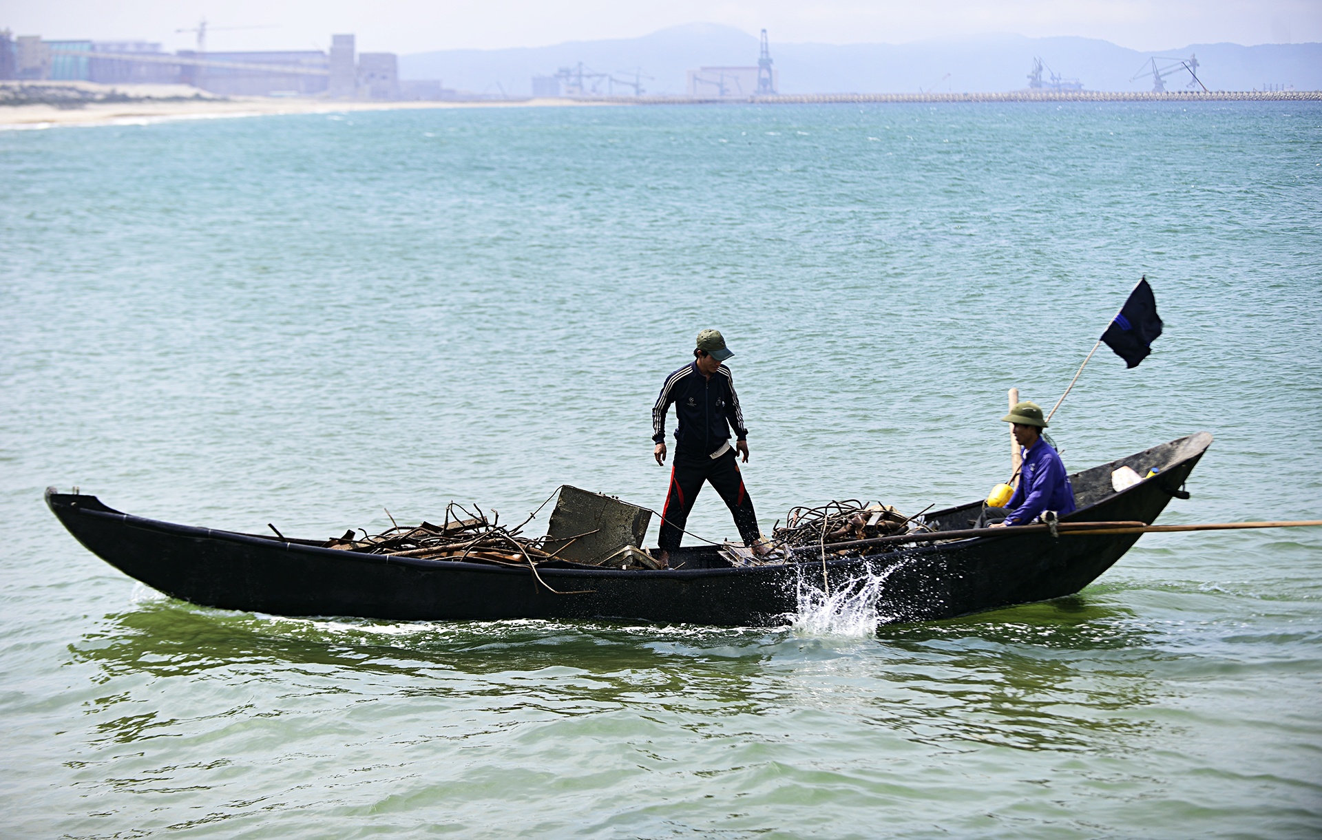 su co ca chet hang loat anh 2