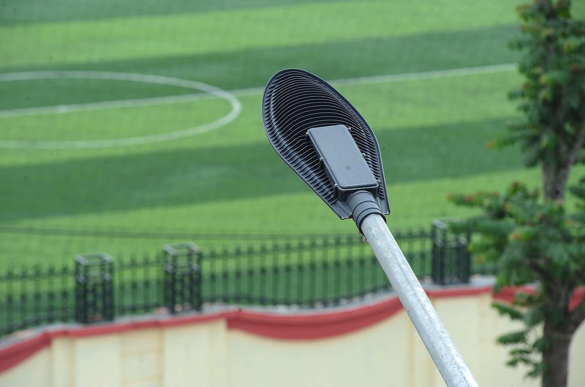 Thong xe tuyen duong kieu mau Le Trong Tan anh 11