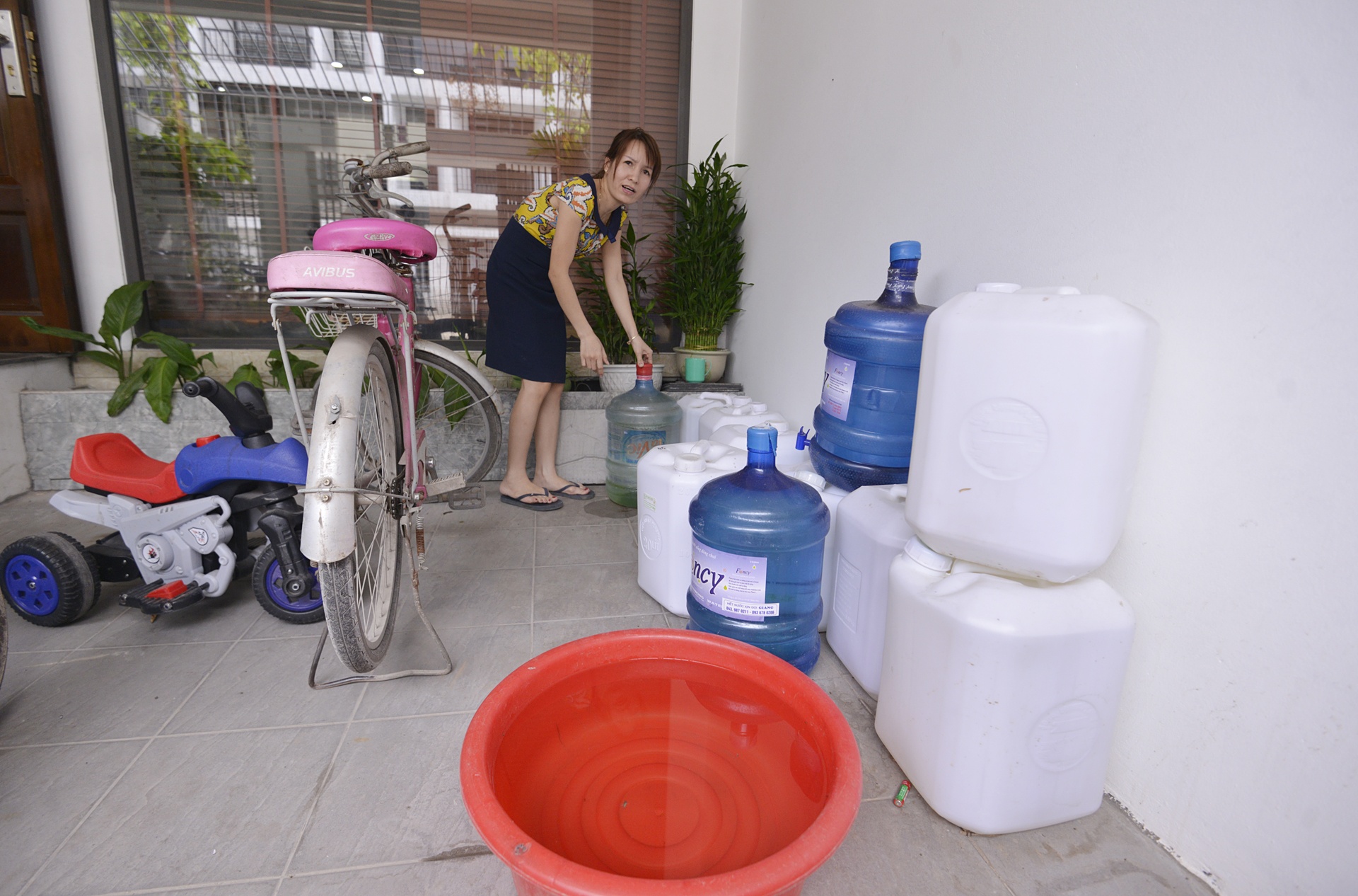 Khu biet thu thieu nuoc thieu duong di tai Ha Noi anh 6