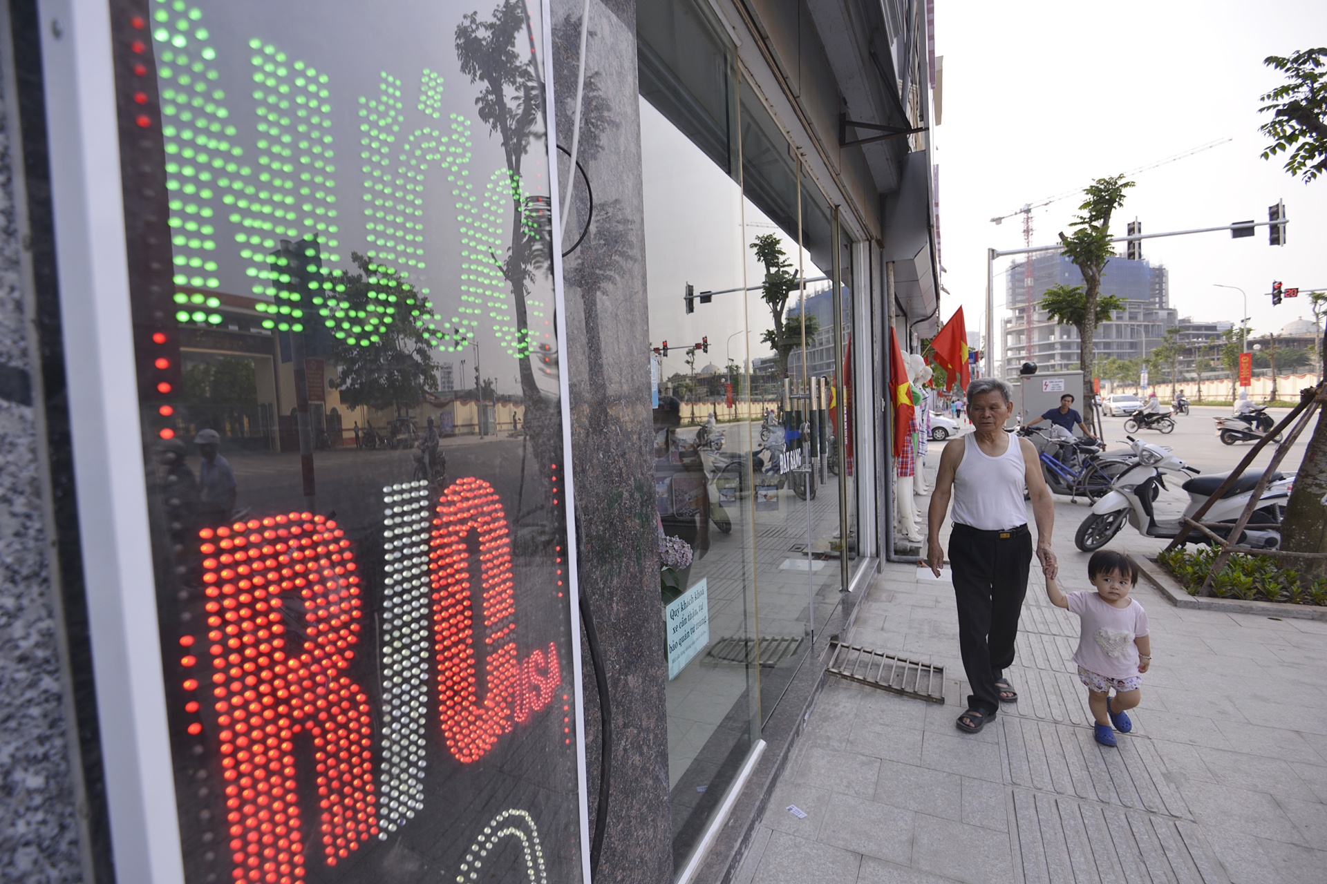 Bien hieu kieu mau anh 11