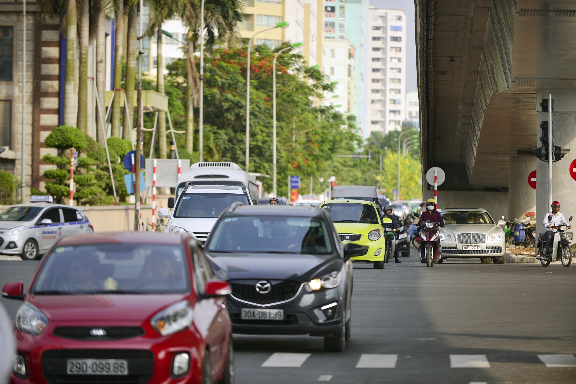 Cau vuot thep o Ha Noi anh 9